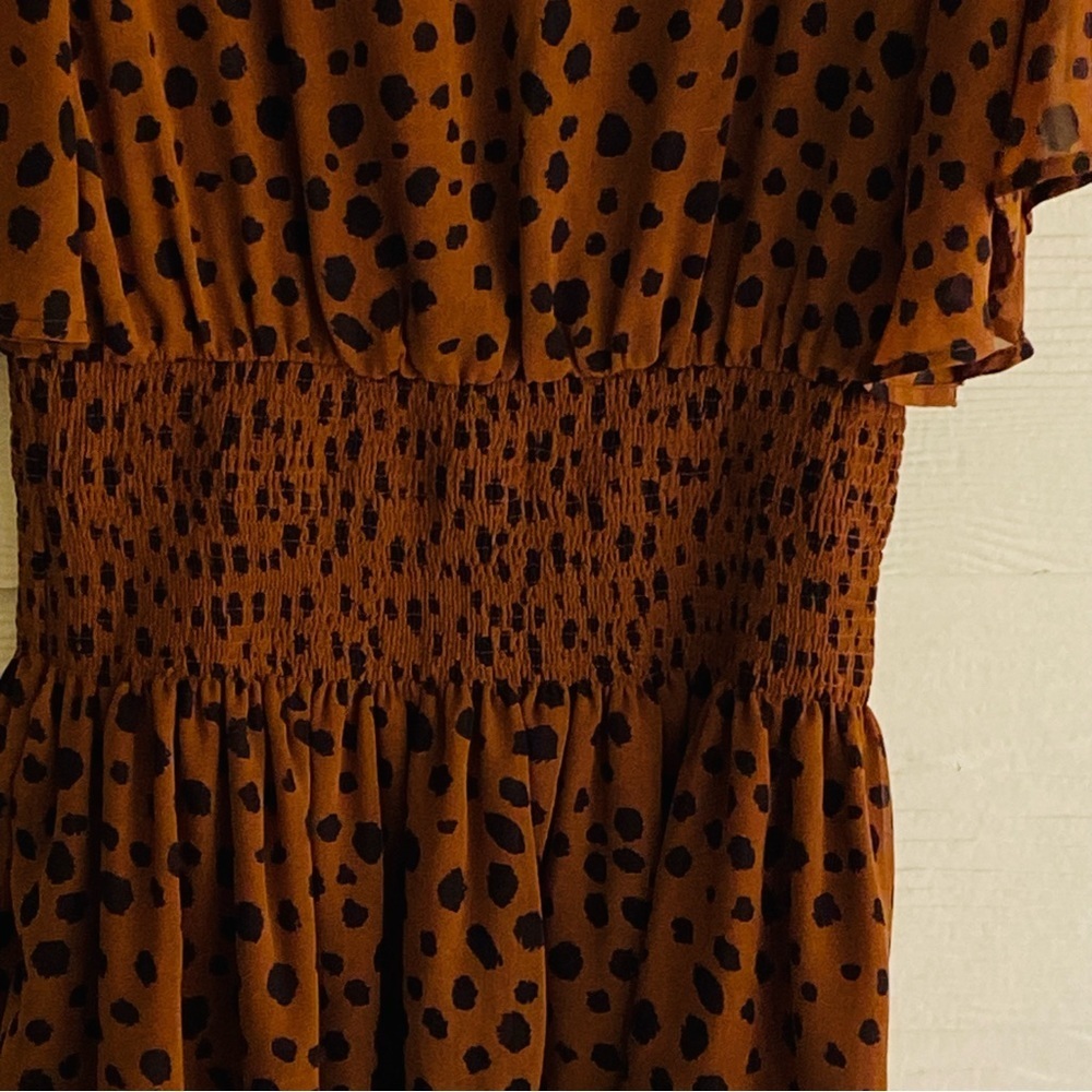 She + Sky Cheetah Print Tiered Smocked Waist Dress Med - Picture 5 of 8